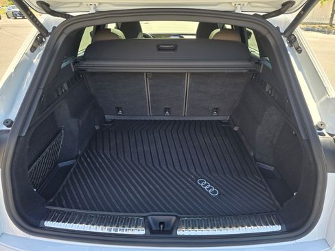 Certified 2025 Audi Q5 Premium w/ Premium Plus AWD/4WD image 29