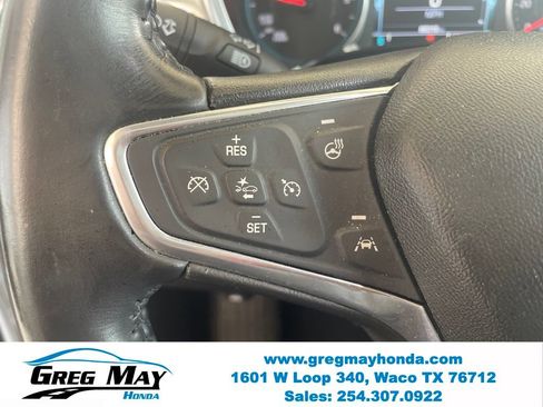 Used 2018 Chevrolet Equinox Premier FWD image 15