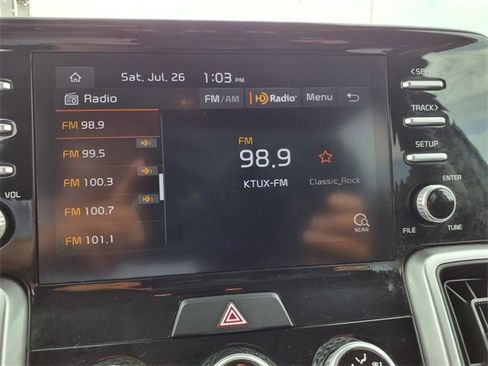 Used 2021 Kia Sorento LX image 6