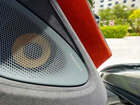 Used 2019 McLaren 600LT RWD image 68