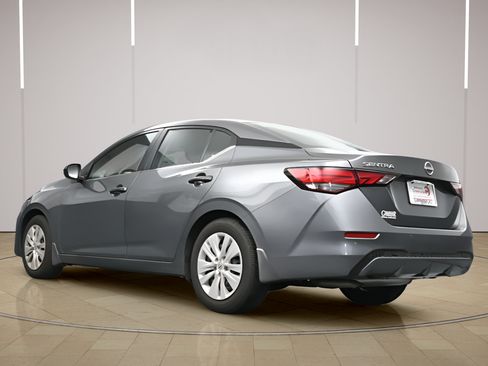 Used 2025 Nissan Sentra S FWD image 25