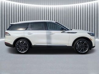 New 2026 Lincoln Aviator Reserve video 2