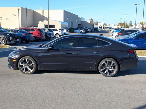 Used 2023 Hyundai Sonata SEL Plus image 9