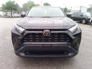 Used 2024 Toyota RAV4 LE video 2