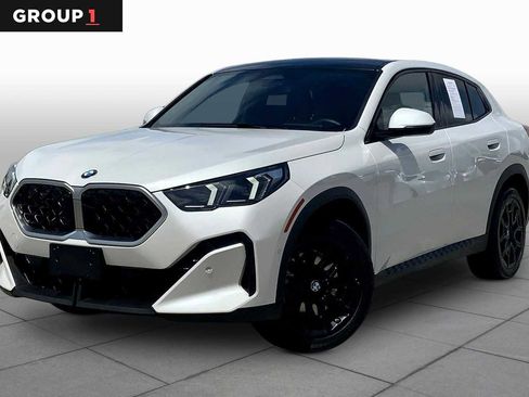 Used 2024 BMW X2 xDrive28i image 1