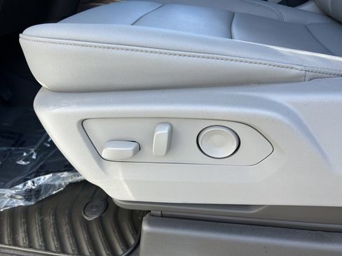 New 2026 Chevrolet Silverado 1500 LTZ w/ LTZ Convenience Package II image 49