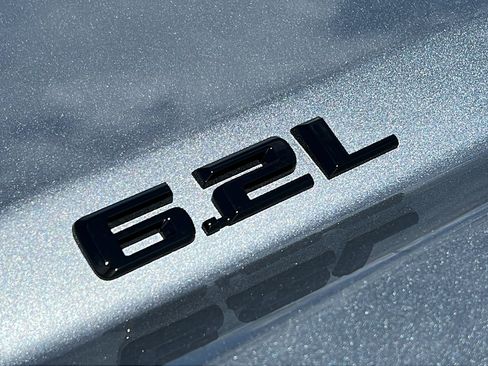 New 2026 Chevrolet Silverado 1500 High Country AWD/4WD image 11