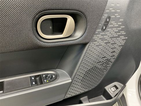 Certified 2025 MINI Cooper S image 19