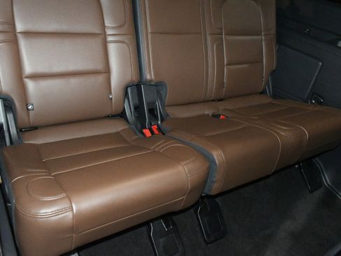 Used 2023 Lincoln Navigator Reserve image 24