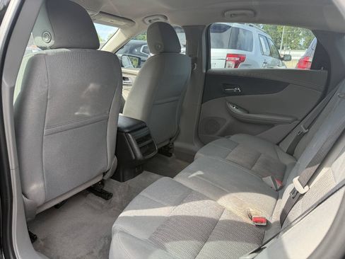 Used 2017 Chevrolet Impala LS FWD image 9