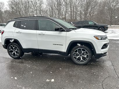 New 2026 Jeep Compass Limited w/ Sun, Sound & Navigation Group