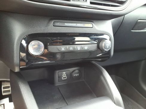 Used 2024 Ford Escape ST-Line w/ Tech Pack #1 AWD/4WD image 23