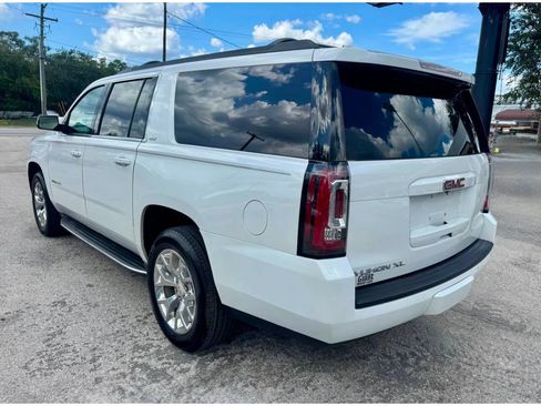 Used 2016 GMC Yukon XL SLT w/ Open Road Package RWD image 4