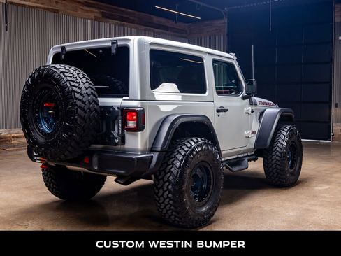 Used 2022 Jeep Wrangler Rubicon AWD/4WD image 9