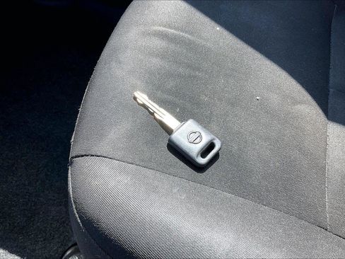 Used 2019 Nissan Versa S Plus FWD image 12