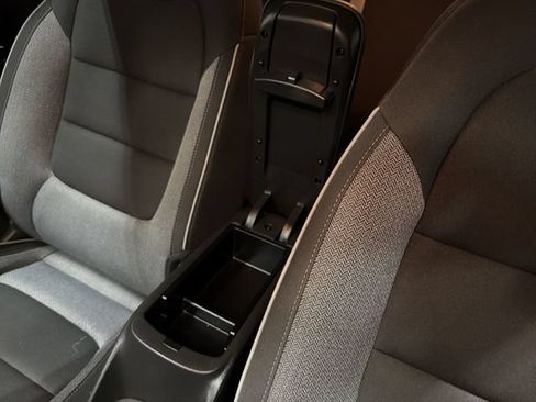 Certified 2025 Chevrolet TrailBlazer LT AWD/4WD image 21