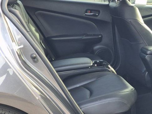 Used 2018 Toyota Prius Prime Premium w/ Carpet Mat Package image 19