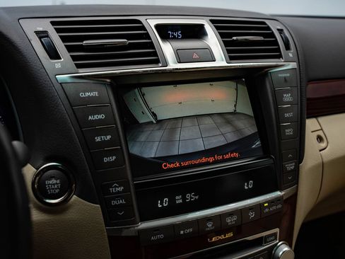 Used 2011 Lexus LS 460 AWD w/ Luxury Value Edition image 35