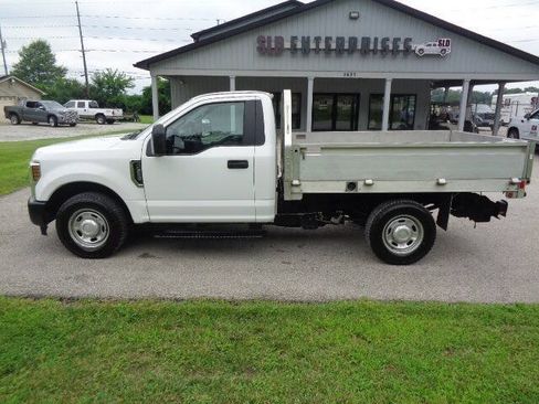 Used 2019 Ford F250 XL RWD image 2