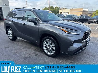 Used 2023 Toyota Highlander Limited
