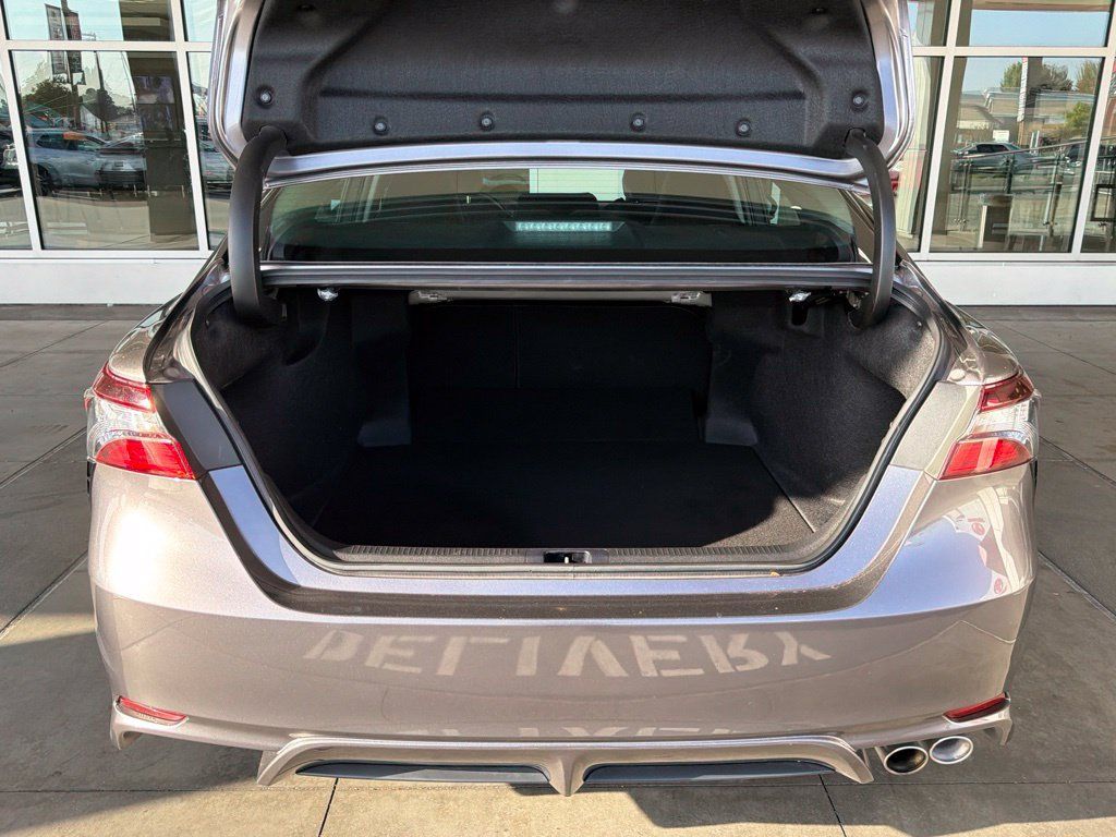 Certified 2024 Toyota Camry SE FWD image 16