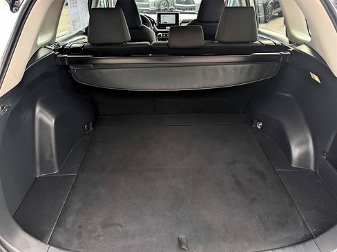 Used 2024 Toyota RAV4 XLE AWD/4WD image 26