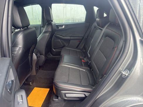 Used 2025 Ford Escape ST-Line w/ Tech Pack #1 image 10