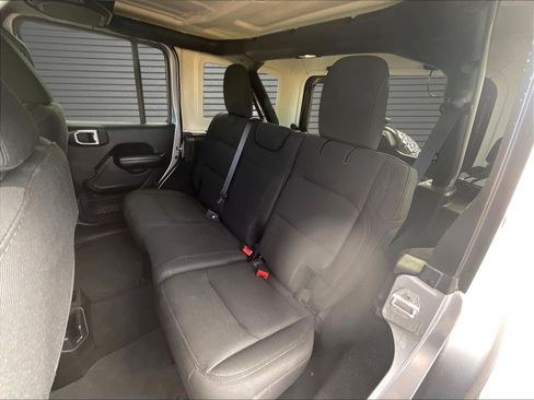 Used 2019 Jeep Wrangler Unlimited Sport S AWD/4WD image 20