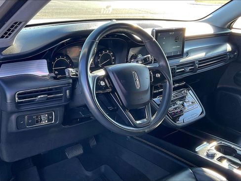 Used 2021 Lincoln Corsair FWD image 14