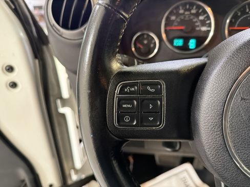 Used 2013 Jeep Wrangler Unlimited Sport AWD/4WD image 14