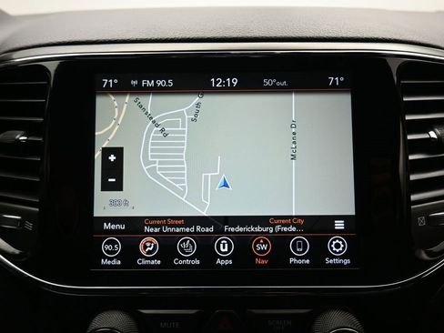 Used 2020 Jeep Grand Cherokee Altitude image 18