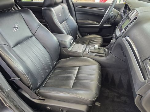 Used 2023 Chrysler 300 S RWD image 25