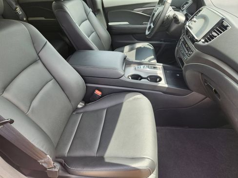 Used 2025 Honda Ridgeline RTL image 18