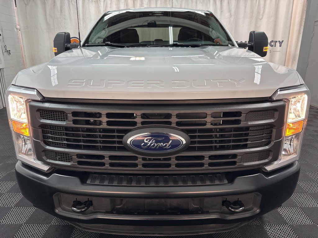 Used 2026 Ford F250 XL w/ XL Off-Road Package AWD/4WD image 3