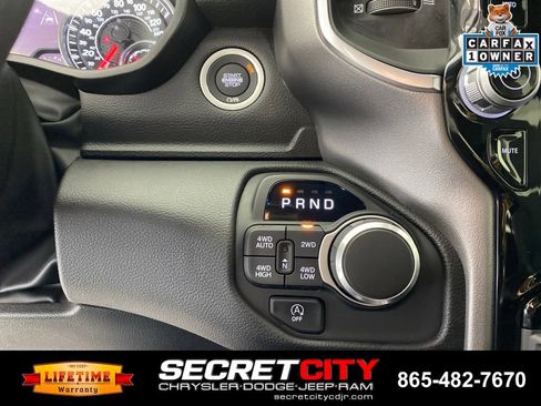 Used 2025 RAM 1500 Big Horn AWD/4WD image 16
