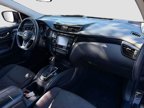 Used 2020 Nissan Rogue Sport SV FWD image 29