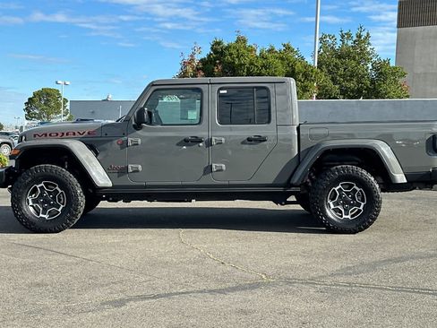 Used 2021 Jeep Gladiator Mojave AWD/4WD image 9