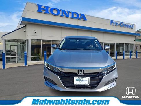 Used 2020 Honda Accord LX image 2
