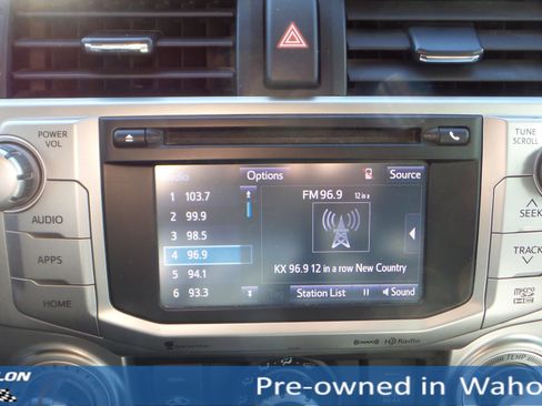 Used 2017 Toyota 4Runner SR5 Premium image 15