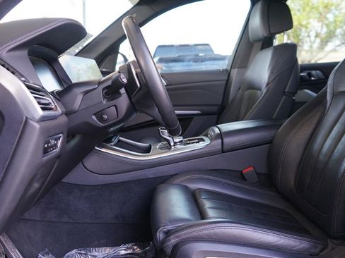Used 2021 BMW X5 sDrive40i w/ M Sport Package RWD image 5