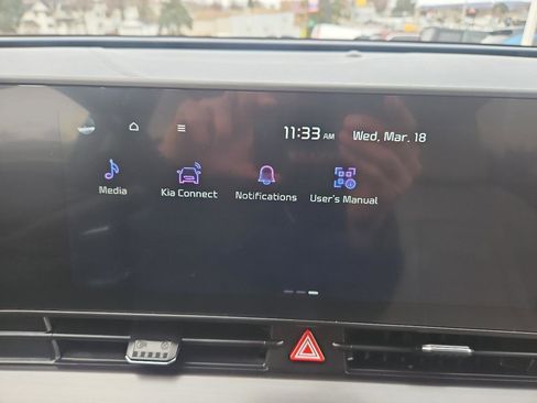 Used 2023 Kia Sportage EX image 30