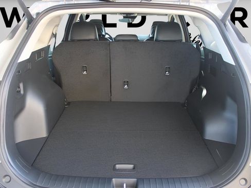 New 2026 Kia Sportage EX w/ EX Panorama Roof Package FWD image 39