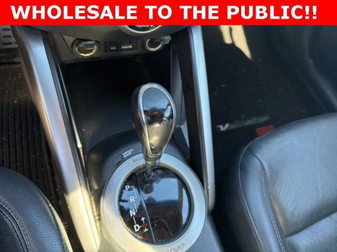 Used 2015 Hyundai Veloster RE:FLEX Edition image 16