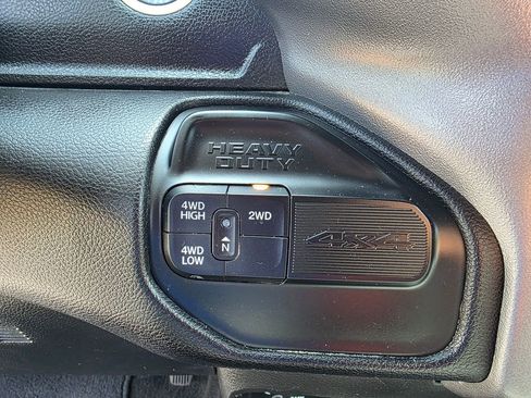 Used 2024 RAM 2500 Big Horn AWD/4WD image 48