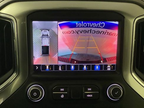 Used 2022 Chevrolet Silverado 2500 LTZ w/ LTZ Premium Package image 20