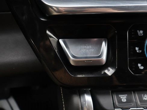 Used 2024 GMC Sierra 2500 Denali Ultimate w/ Max Trailering Package AWD/4WD image 41