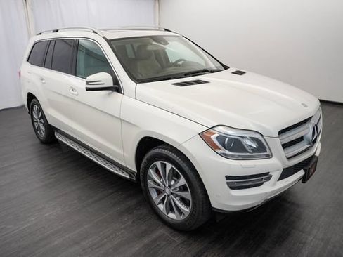 Used 2013 Mercedes-Benz GL 450 4MATIC image 2