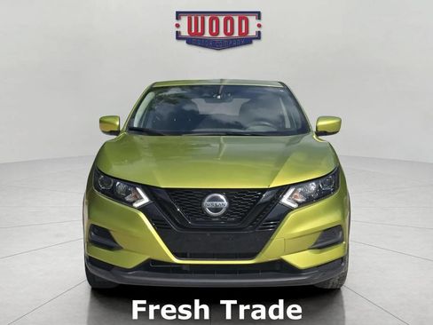 Used 2020 Nissan Rogue Sport S w/ Appearance Package FWD image 2
