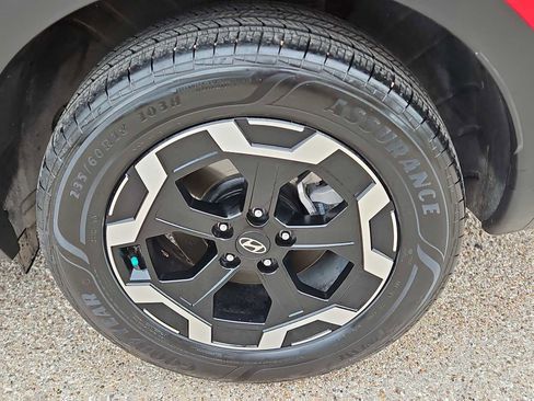 Used 2025 Hyundai Santa Fe SEL image 12