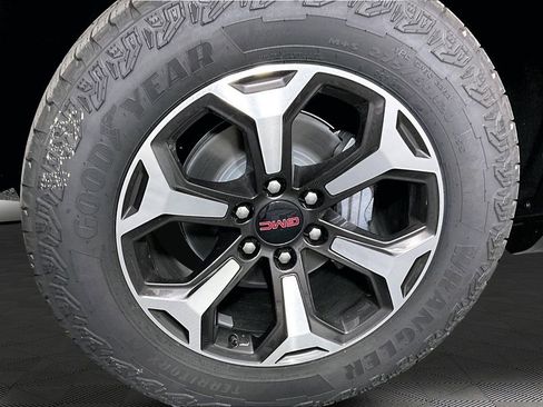 New 2026 GMC Yukon XL AT4 Ultimate AWD/4WD image 13